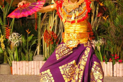 Bali, Traditionelle Tanzaufführung