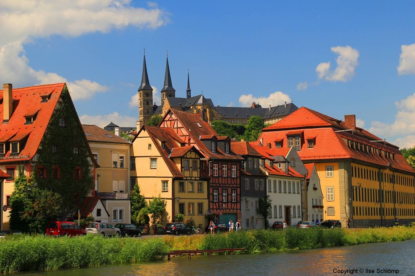 Bamberg, Blick von der Regnitz auf das Kloster Michaelsberg