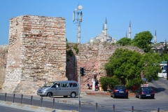 Istanbul, Theodosianische Seemauer