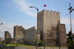 Istanbul, Theodosianische Landmauer