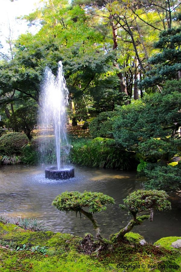 Japan, Kanazawa, Kenroku-en Garten, Alter Springbrunnen