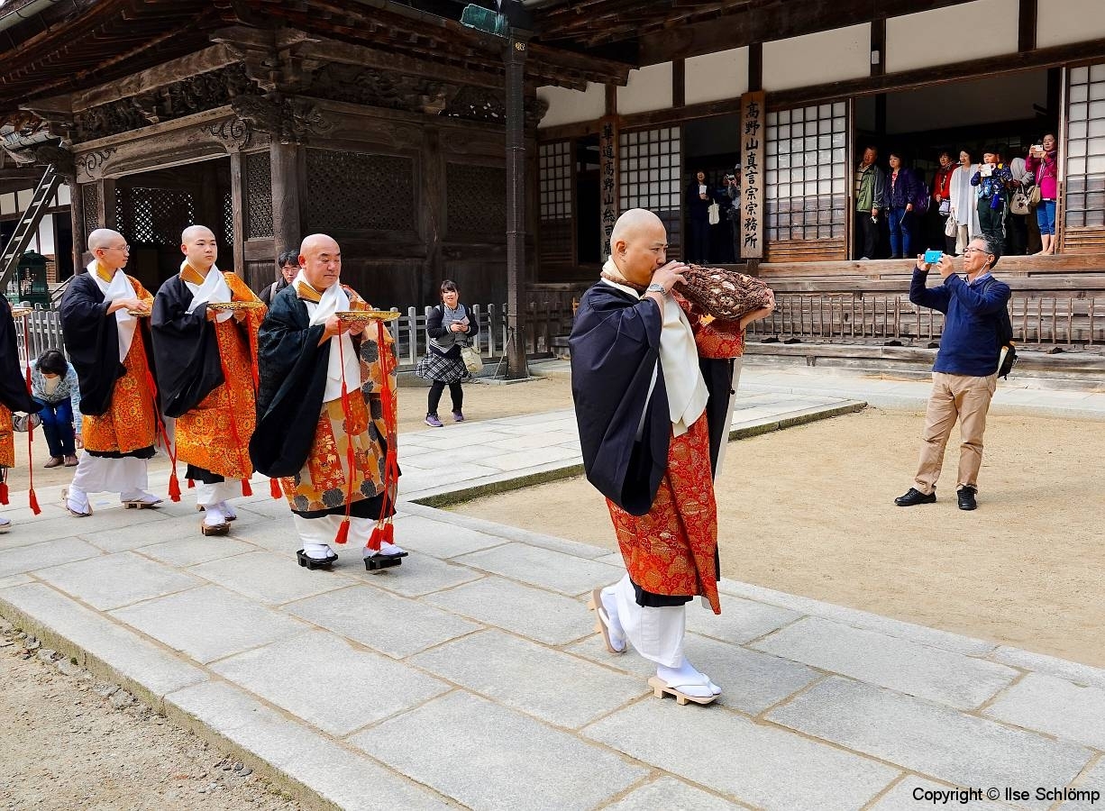 Japan, Koya-san, Kongobu-ji Tempel, Zeremonie