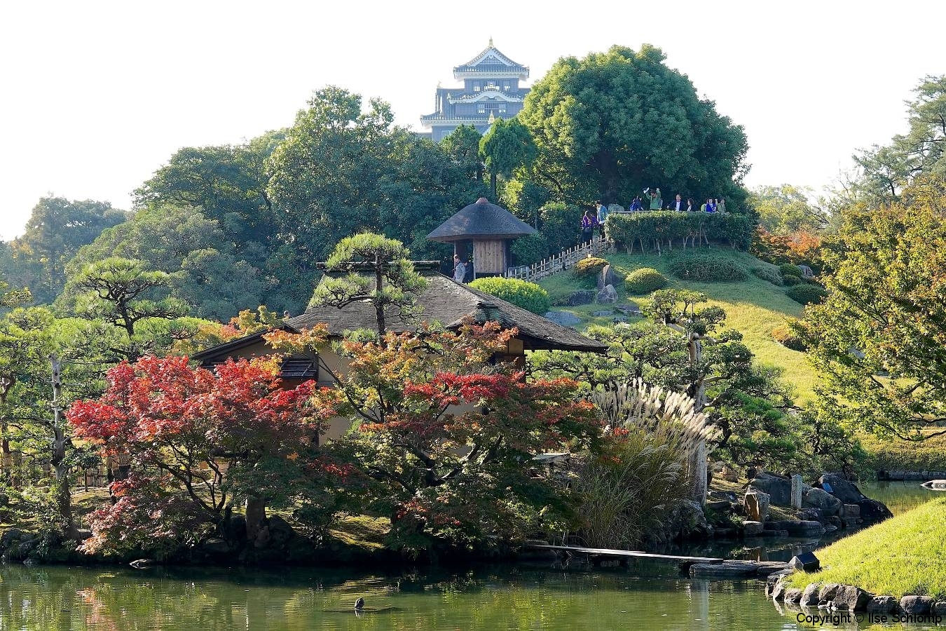 Japan, Okayama, Koraku-en Garten mit der Burg Okayama