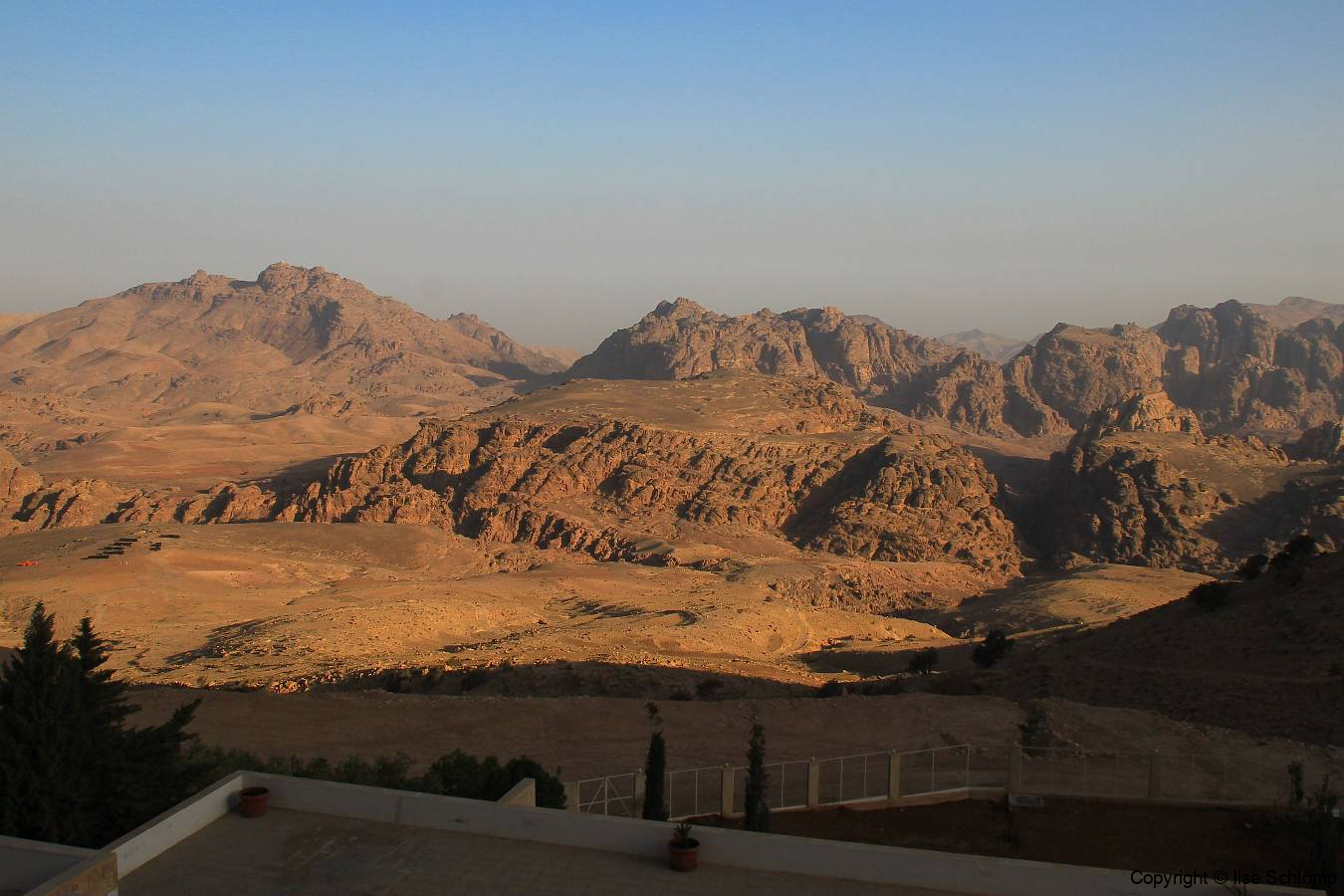 Jordanien, Wadi Musa, Blick vom Hotel