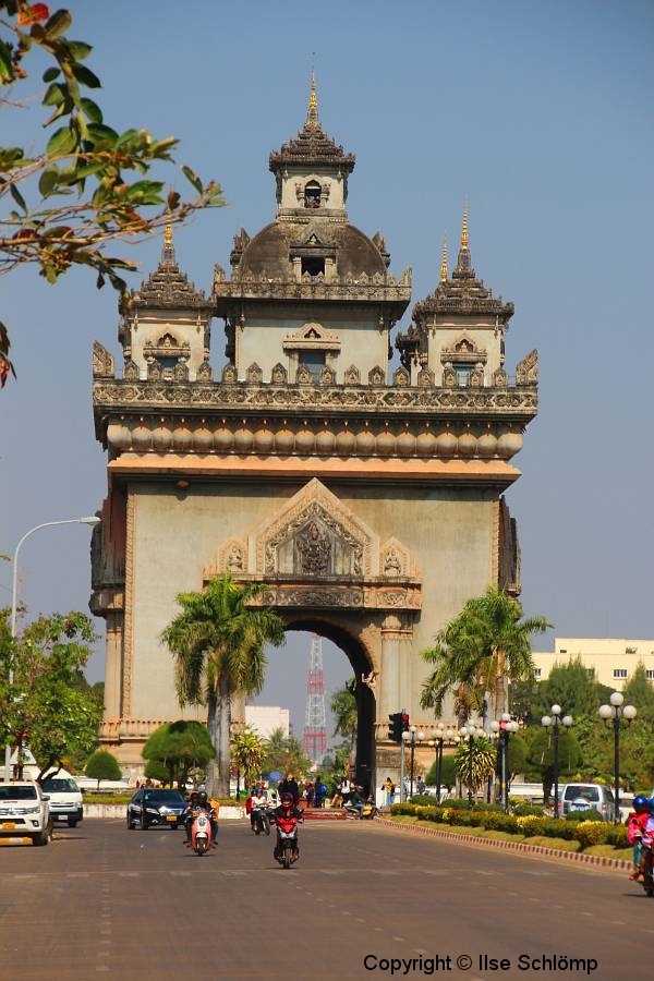 Laos, Vientiane, Patuxai, Siegestor