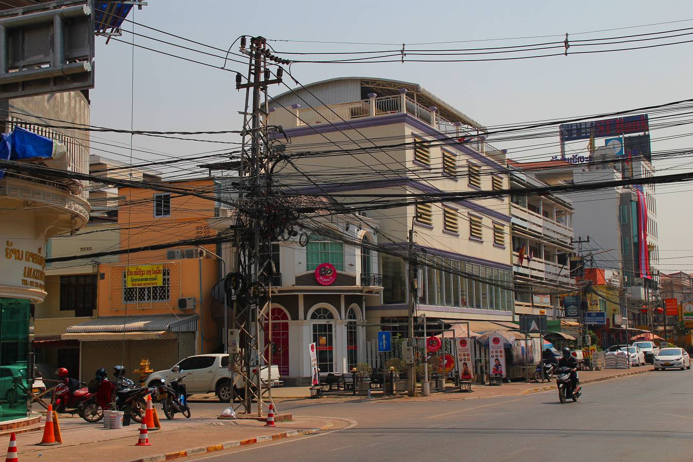 Laos, Vientiane, Kabelsalat