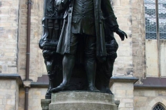 Leipzig, Thomaskirche, Statue Johann Sebastian Bach