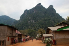 Laos, Am Nam Ou Fluss, Volksgruppe Phou Tai