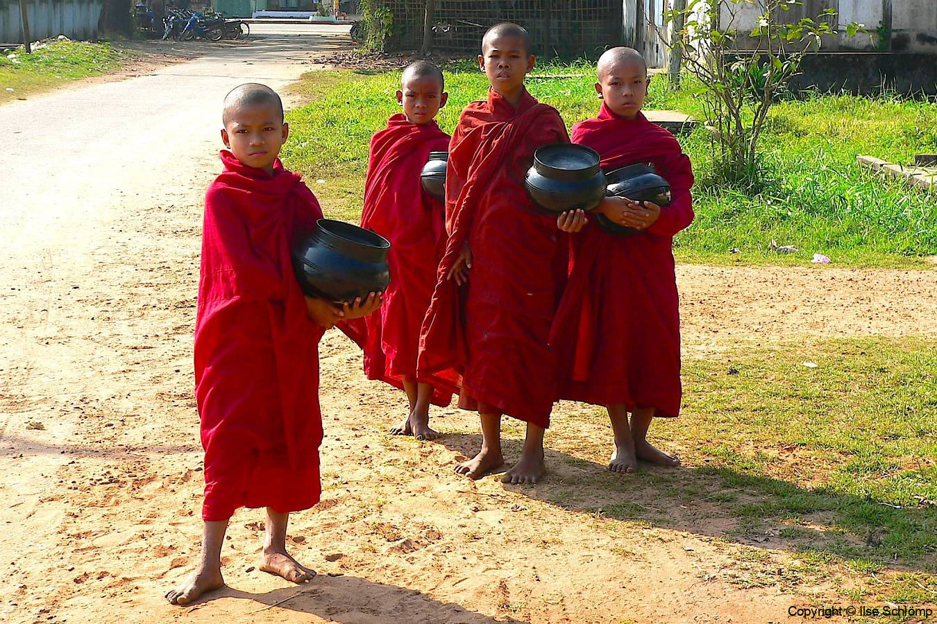 Myanmar, Begegnungen unterwegs auf dem Weg nach Kyaiktiyo