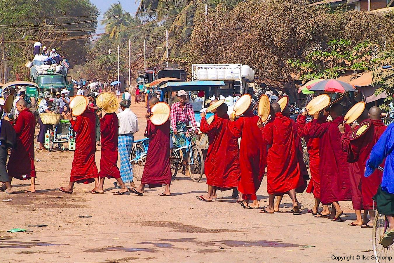 Myanmar, Begegnungen unterwegs auf dem Weg nach Kyaiktiyo