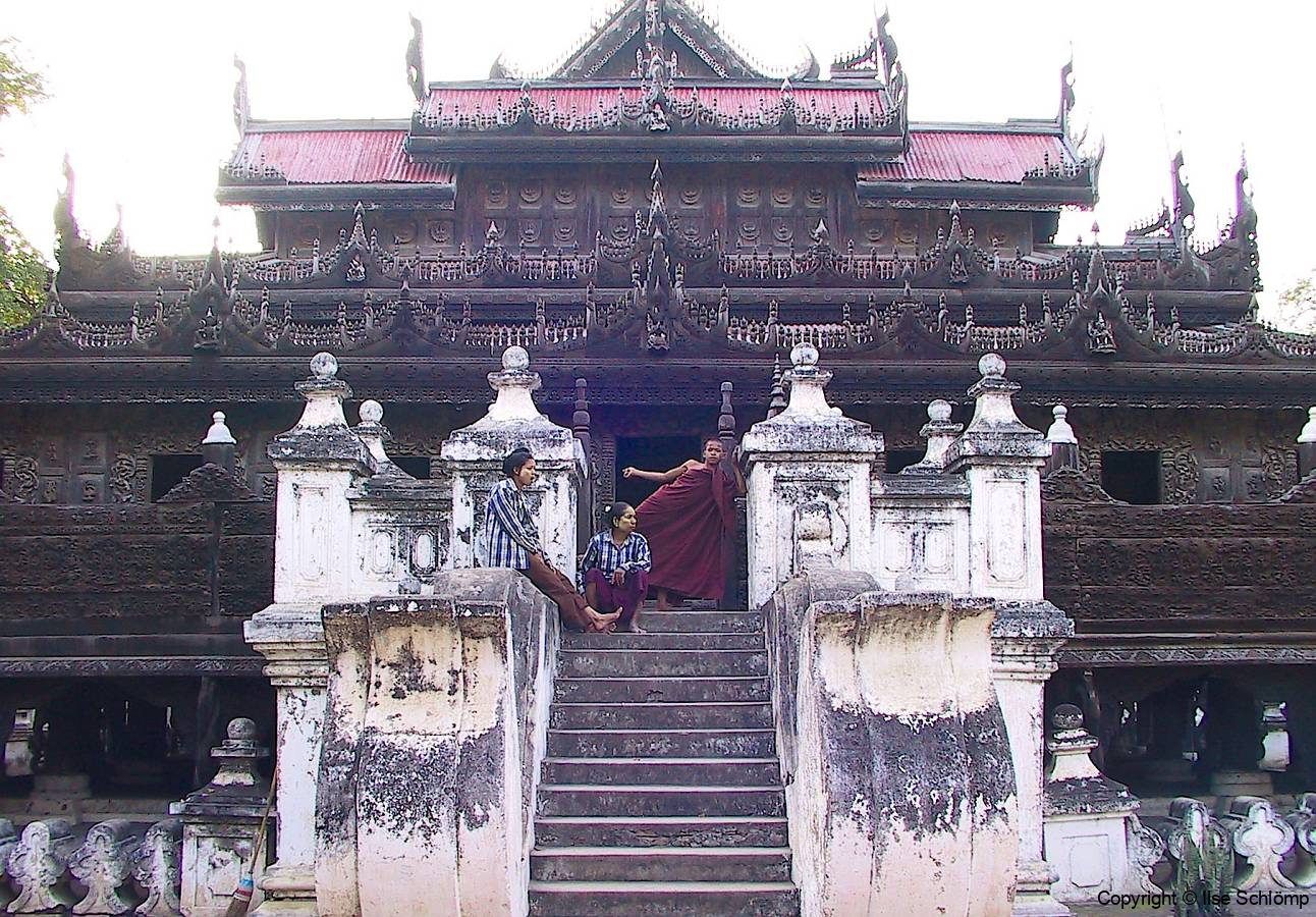 Myanmar, Mandalay, Shwenandaw Kyaung Kloster Goldener Palast