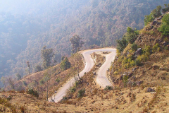 Nepal, Pass nach Daman