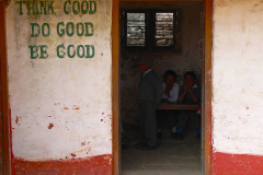 Nepal, Umgebung Pokhara, Besuch einer Schule