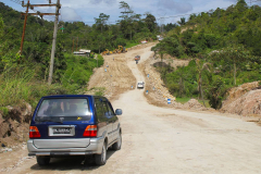 Sumatra, Stopp unterwegs an einer Baustelle