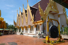 Thailand-Bangkok-Drachentempel-Wat-Samphran