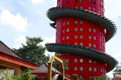 Thailand-Bangkok-Drachentempel-Wat-Samphran