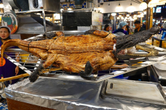 Thailand-Bangkok-Sook-Siam-Alligator-zum-Verzehr