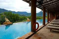 Thailand-Koh-Chang-Santhiya-Tree-Resort-Pool-im-Haupthaus