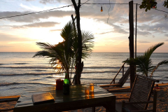 Thailand-Koh-Chang-Klong-Prao-Beach-Strandlokal